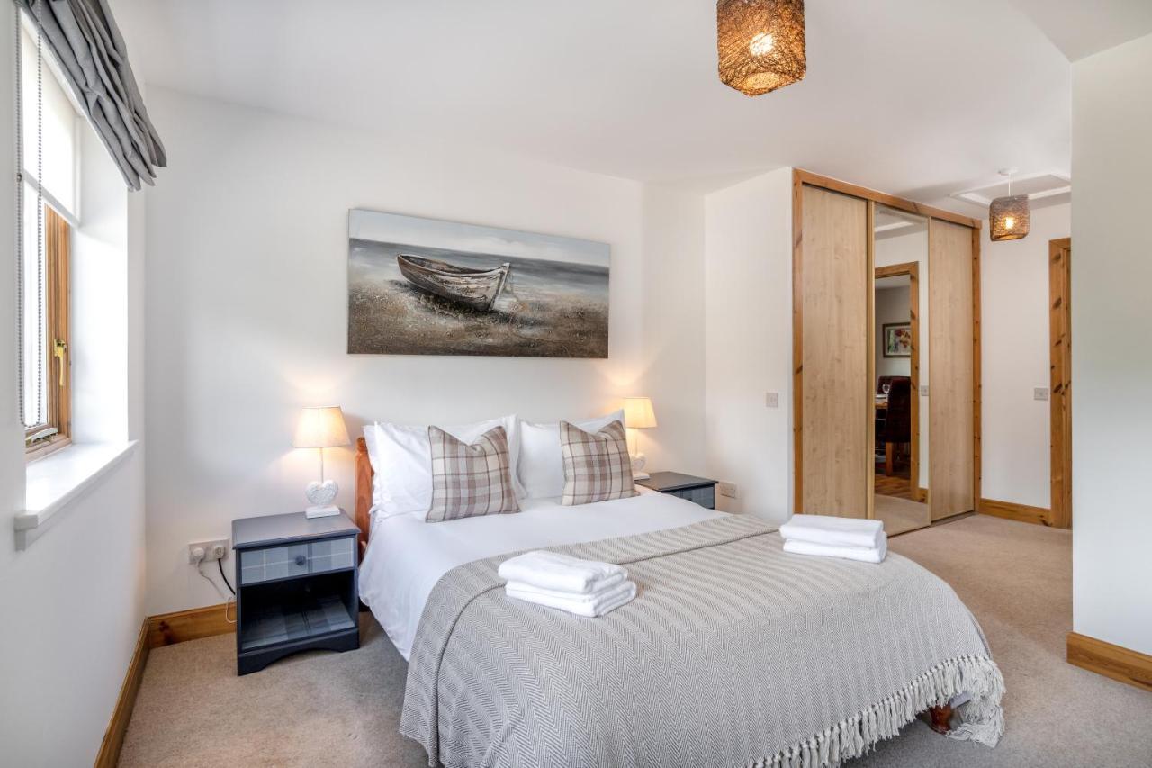 Dormie Cottage, Lovely Bright And Spacious Bungalow With Wood Fire Ballater Exterior photo